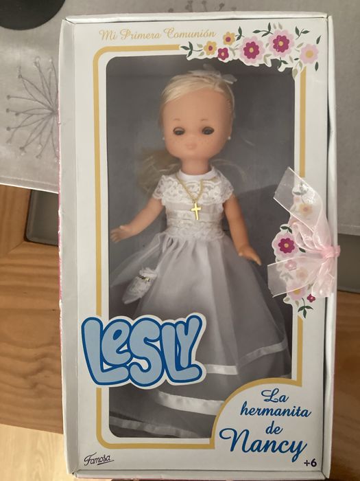 Boneca lesley 1 a comunhao