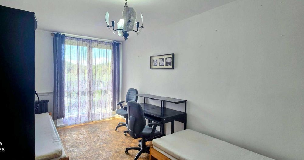 wynajme pokoj dwuosobowy 20m2 z balkonem dla 2 mężczyzn