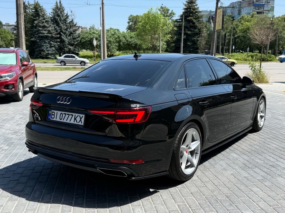 Audi a4 b9 2019 Premium Titanium