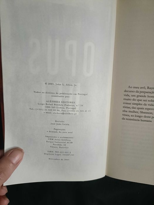 Livro "Opus Dei" de John L. Allen. Jr.