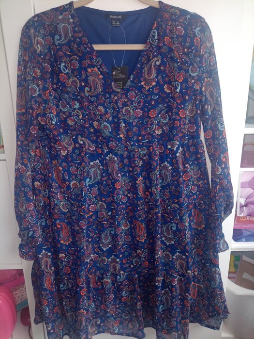 Śliczna nowa sukienka wzory paisley rozmiar M