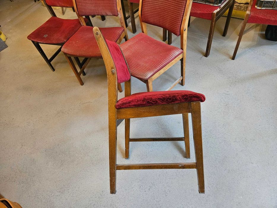 Krzesła kuchenne 4 sztuki tapicerowane typ O/200-213