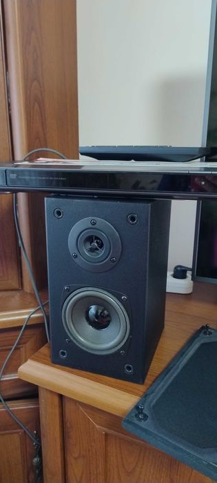DVD Sony і колонка