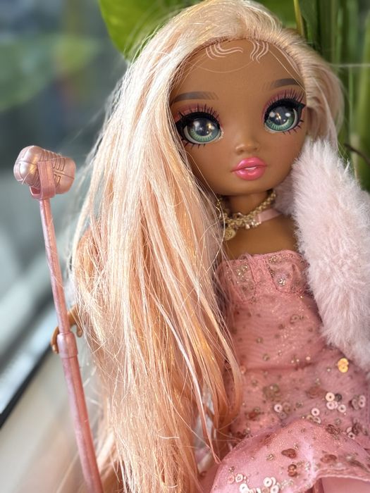 Lalka rainbow high sabrina