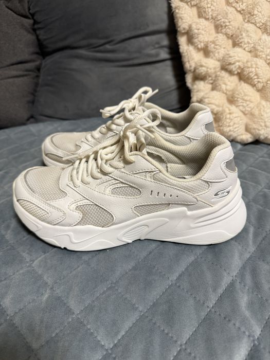 Оригінальні кросівки Sketchers Bobs