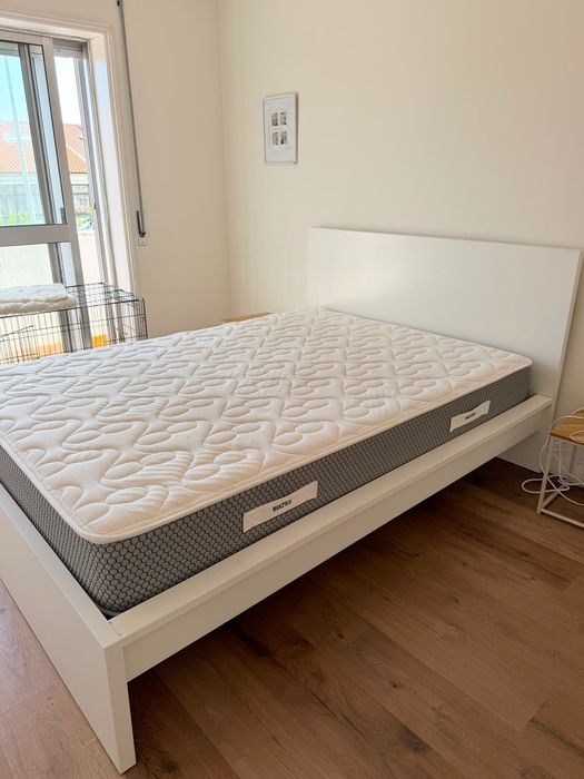 Cama + colchão casal