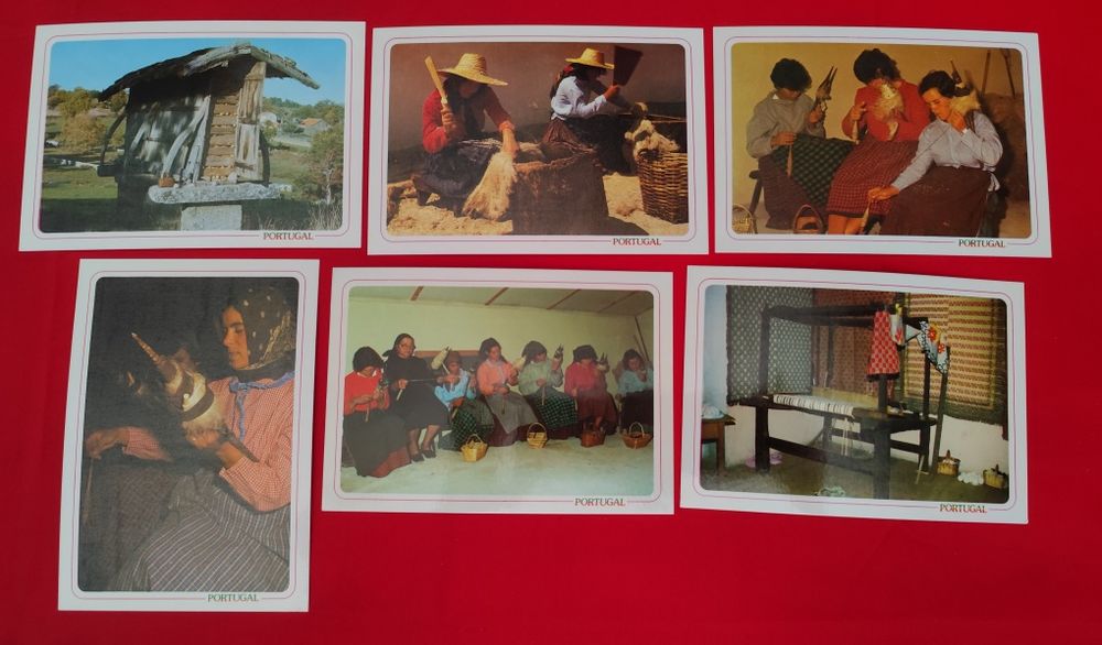 17 Postais Colecção Costumes Portugal