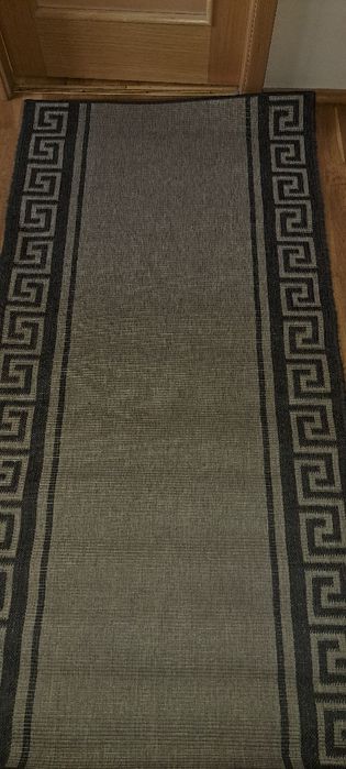 Chodnik sznurkowy obszyty