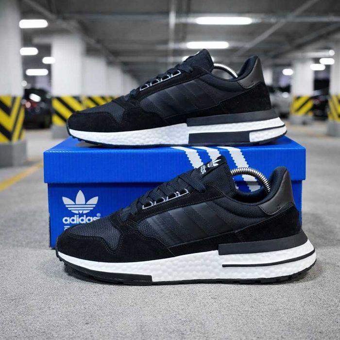 2235 Adidas ZX 500 RM чорні з білим - з 36 по 43 взуття кросівки