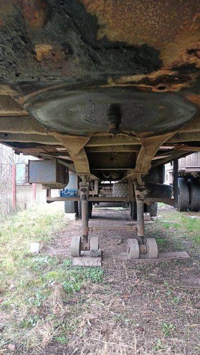 Продам напівпричіп зерновоз ОДАЗ- 883, сідло.