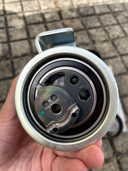 Correia Distribuição c/ Bomba Água Audi A6 2001