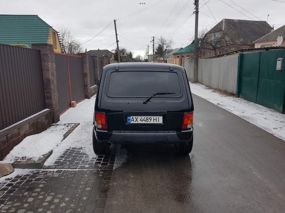 Продам  нива 21214