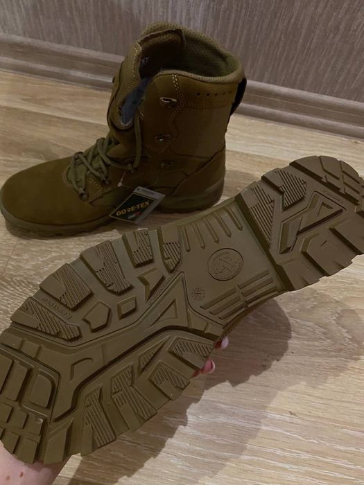 Нові Берці (берци)Haix COMBAT GTX, колір coyote 44 розмір
