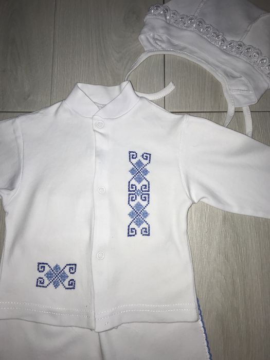 Костюмчик для найменшеньких