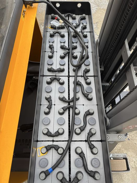 Електричний штабелер річтрак (кара) Jungheinrich ETV 214 650DZ 2017