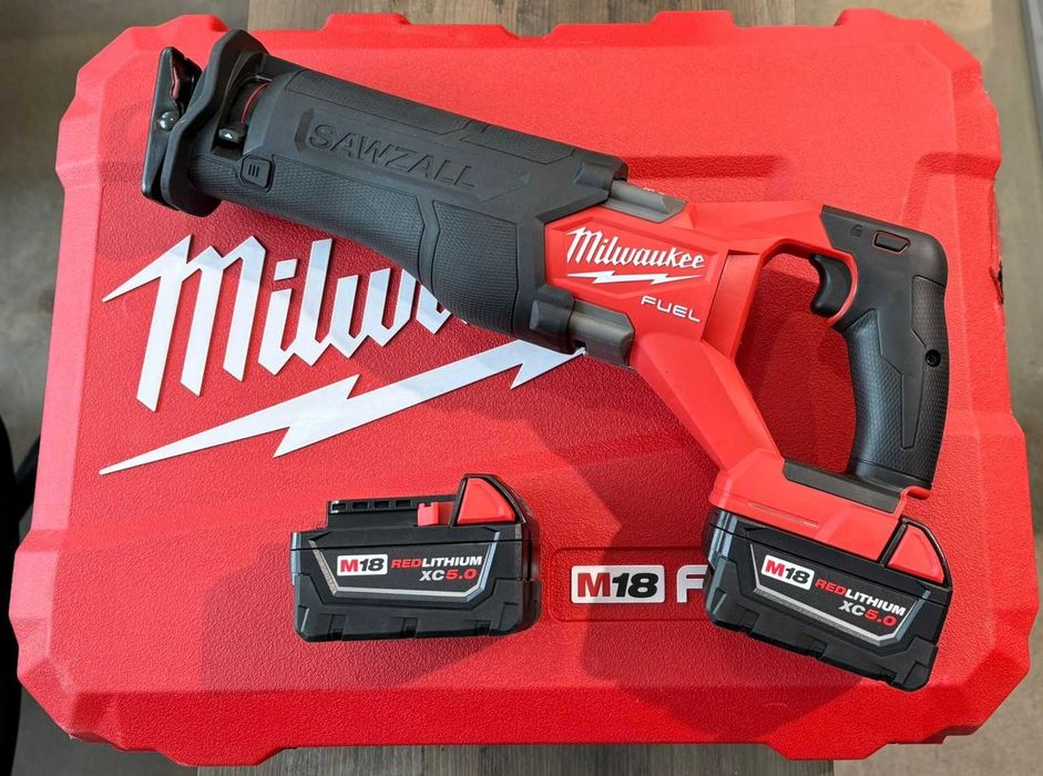 Piła szablasta Milwaukee M18 (2821-22) FSZ