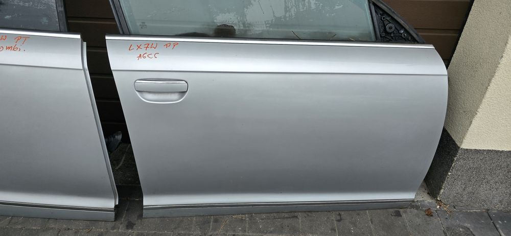 Drzwi prawy przód Audi A6 C6 LX7W