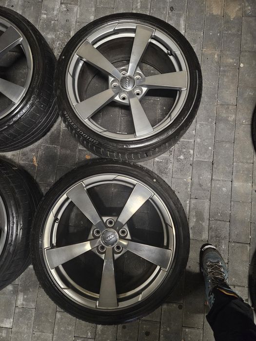 Alufelgi 19 Koła Audi TT 8S0 lato