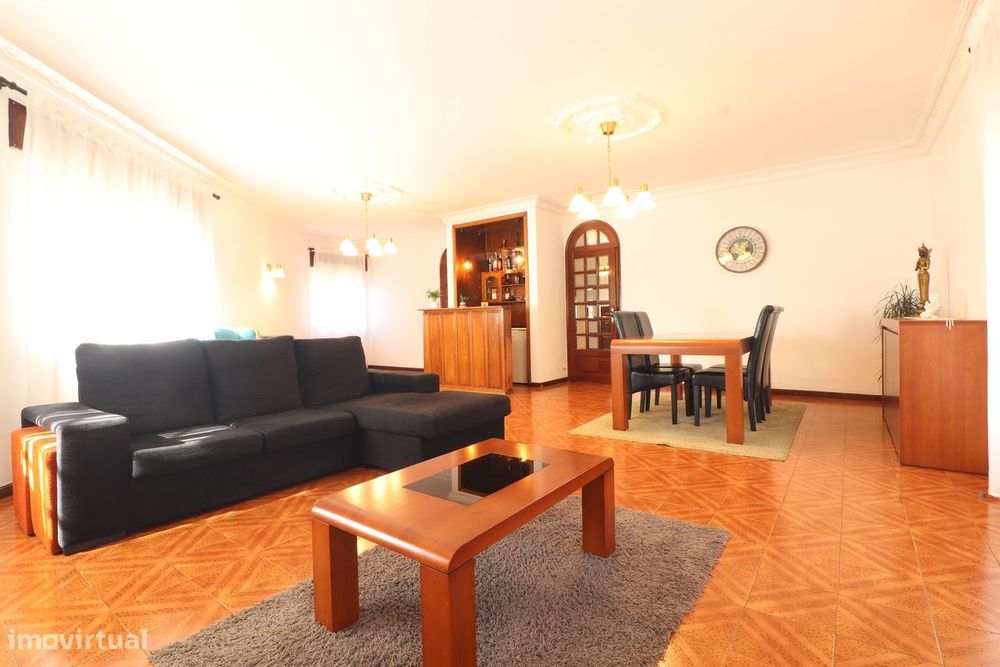 Moradia T5 Venda em Apúlia e Fão,Esposende