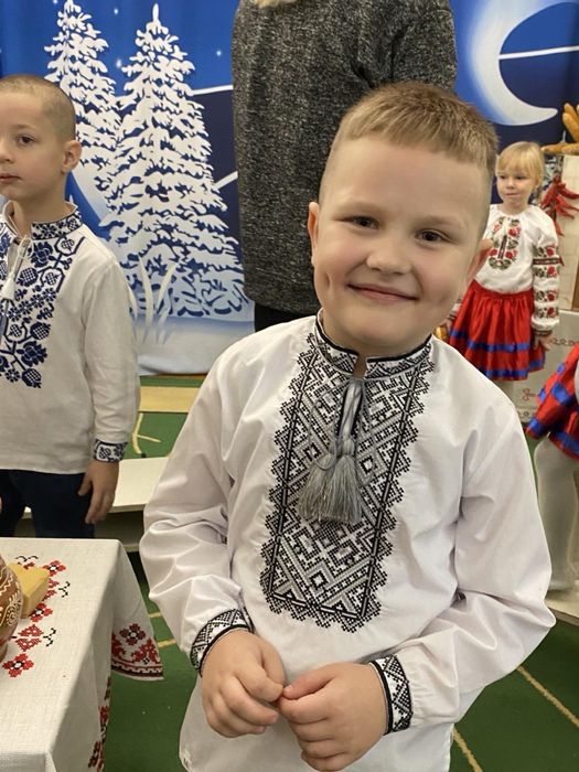 Вишиванка на вік 5-6 рочків