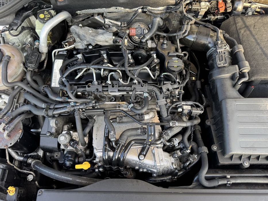 Розборка Шкода А7 Skoda Octavia a7 запчастини шрот розбір LA7W серебро срібний