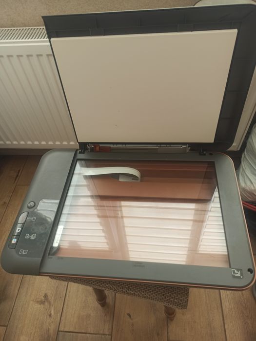 БФП HP DeskJet 2050A (Принтер / Сканер) Повний комплект в коробці