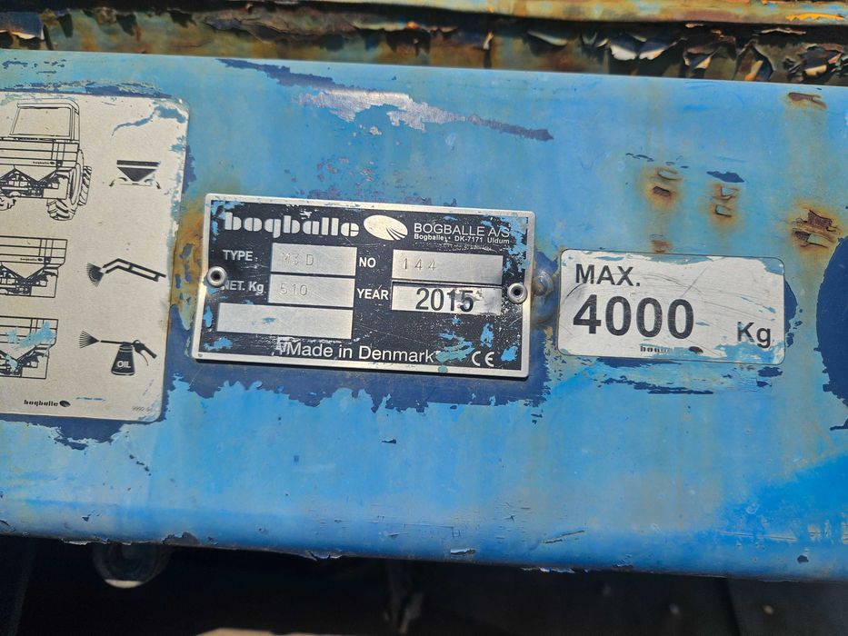 Розкидач міндобрив причіпний Bogballe M3 D