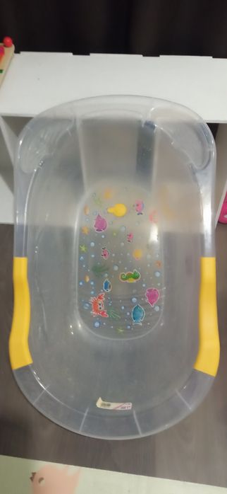 Ванночка для купания со сливом