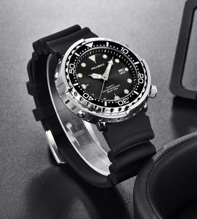 Zegarek styl nurka tuńczyk pasek silikonowy obrotowy bezel WR50 BOX
