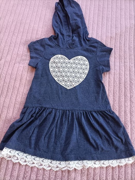 Vestidos menina 18/24 meses lote 8 por 15€