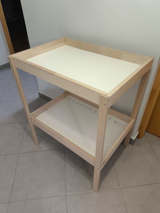 Fraldário IKEA como novo
