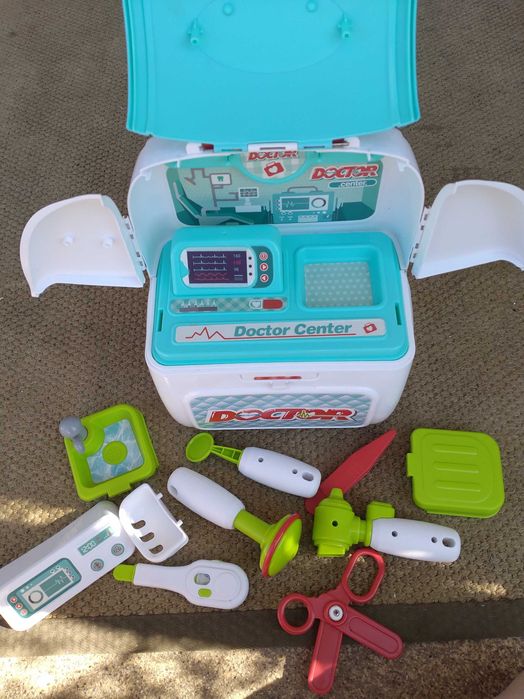 Mochila/consultório médico com acessórios