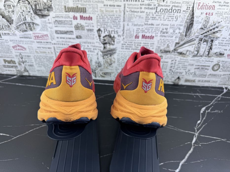 Оригінал Розмір 49 Кросівки Hoka One One Speedgoat 5 Взуття