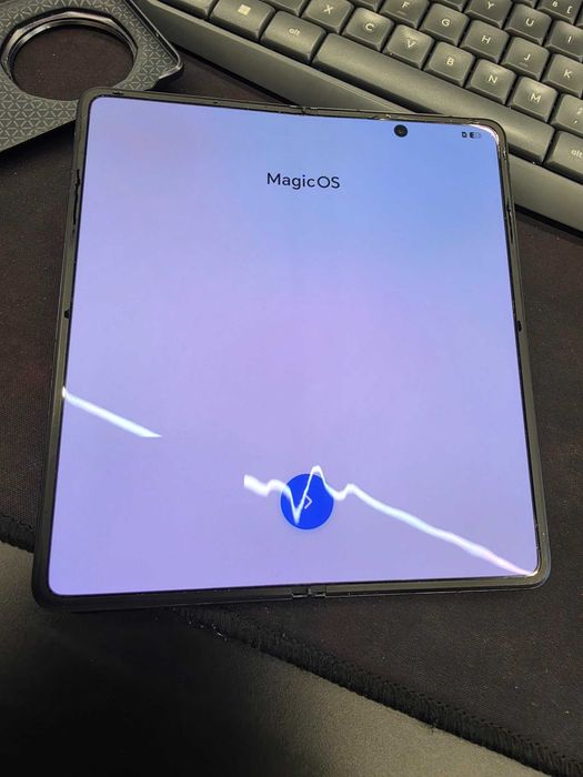 HONOR MAGIC V5 em bom estado