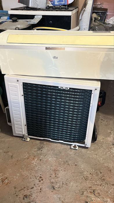 Инверторный кондиционер ERGO 9 (9000 BTU) обогрев / охлаждение