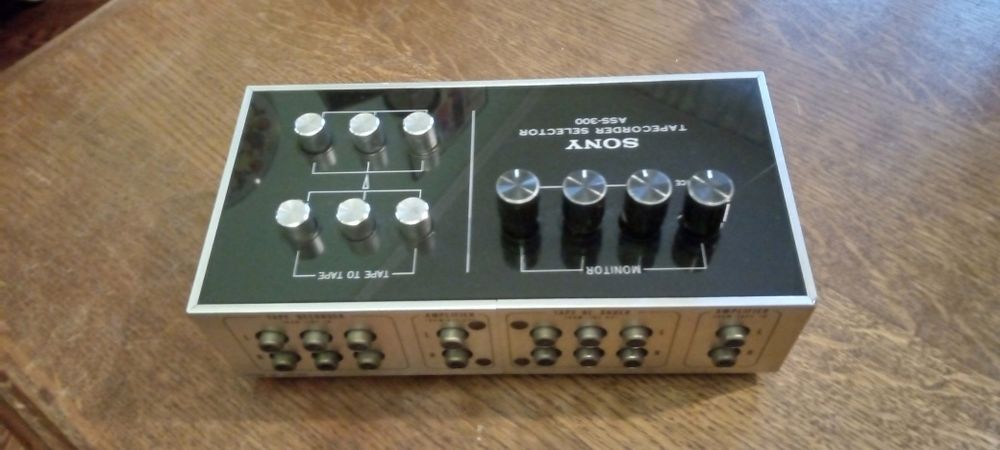 Селектор Sony ASS-300