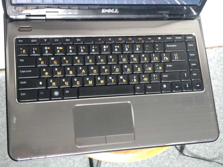 Ноутбук Dell Inspiron N4010 / R14 Core i5 SSD 120 8 gb SDD 120 HDD 500