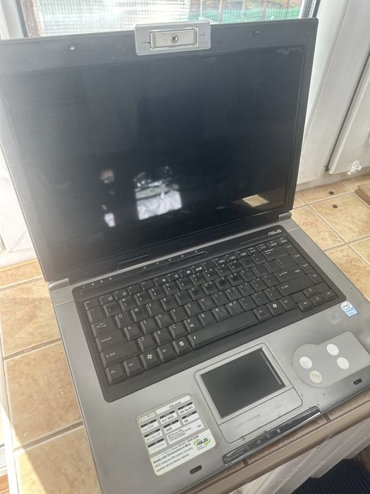Asus f5SL, laptop, notebook, komputer przenośny