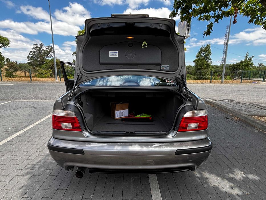 BMW 540i M Sport - e39