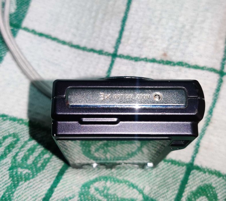 Фотоапарат Sony cyber shot DSC W80 мильниця