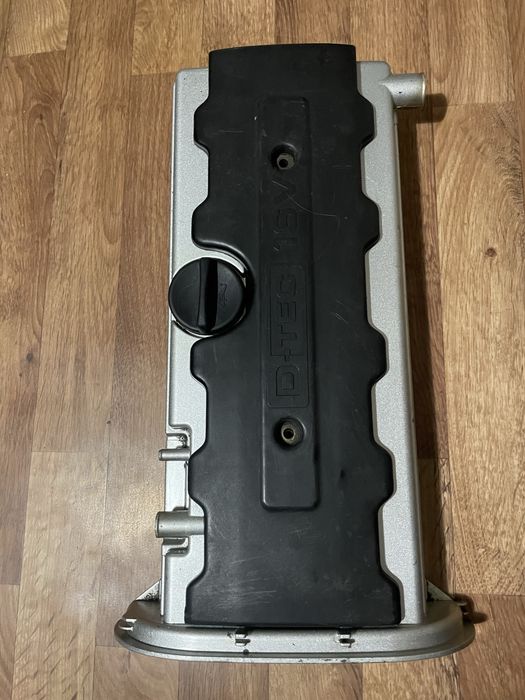 Кришка клапанів(Алюміній) део нубіра 2.0