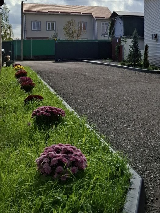 Продам курень на базе стоянке лодок и катеров в с. Маяки Одесская обл.Река Днестр.