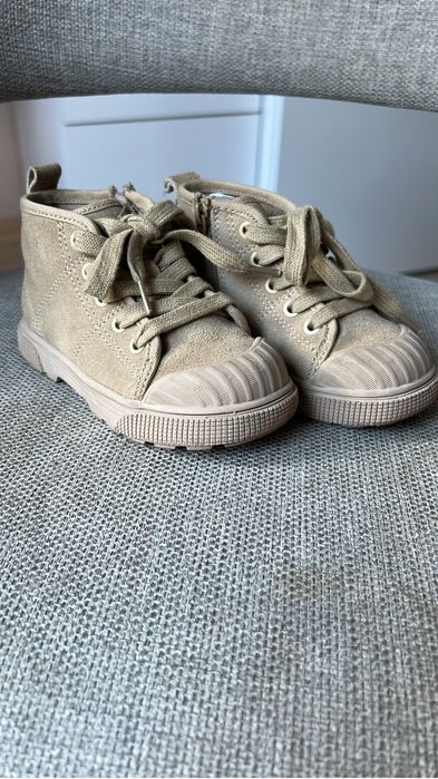 Чоботи zara