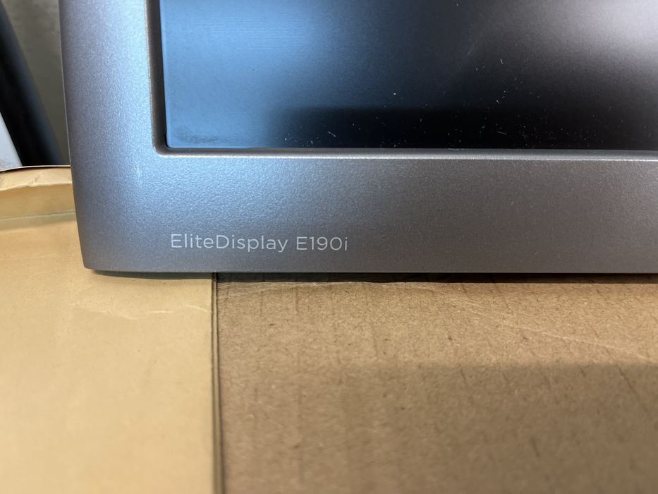 Monitor HP E 190 i64862093450241121