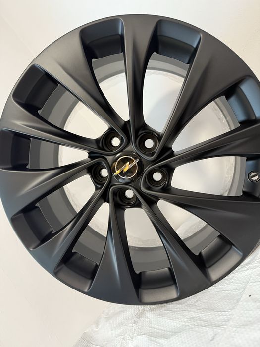 Oryginalne Felgi aluminiowe 17" 5x105 Opel Astra K Astra J Mokka