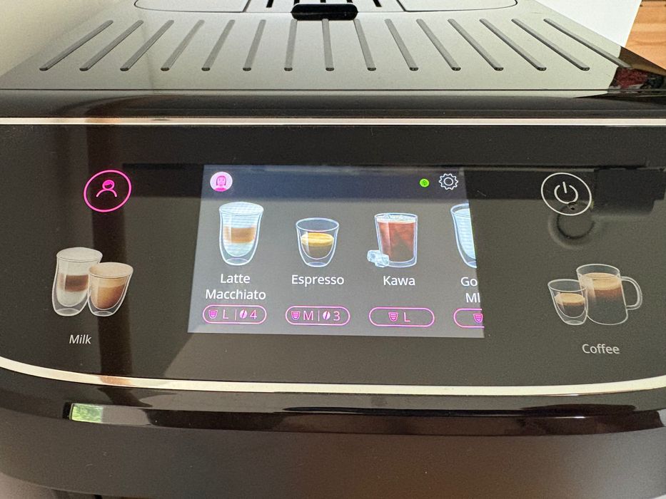 Ekspres De'Longhi Magnifica Plus ECAM 320.60.B | 4 mies. | Gwarancja, Karton