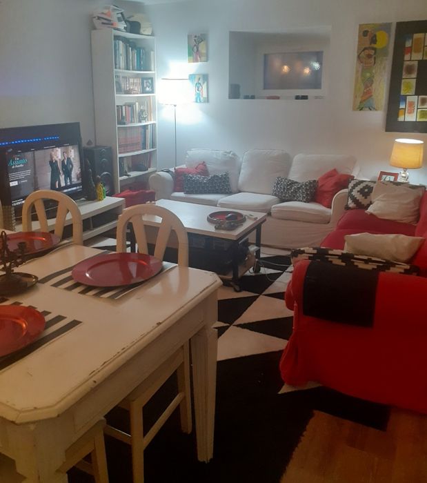 Quarto para aluguer mensal