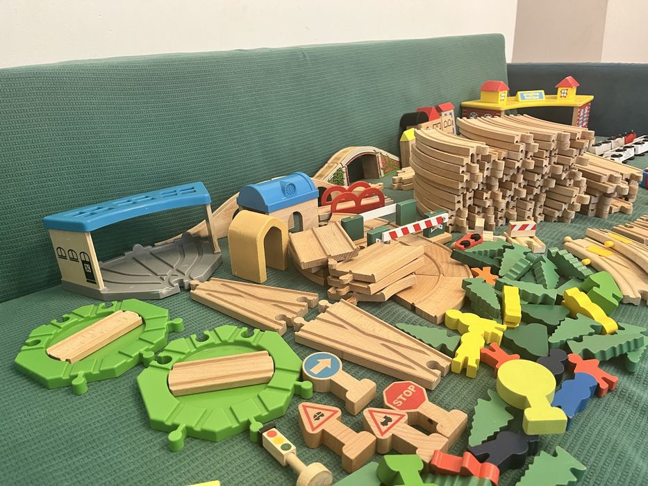 Drewniana kolejka Ikea Brio duży zestaw