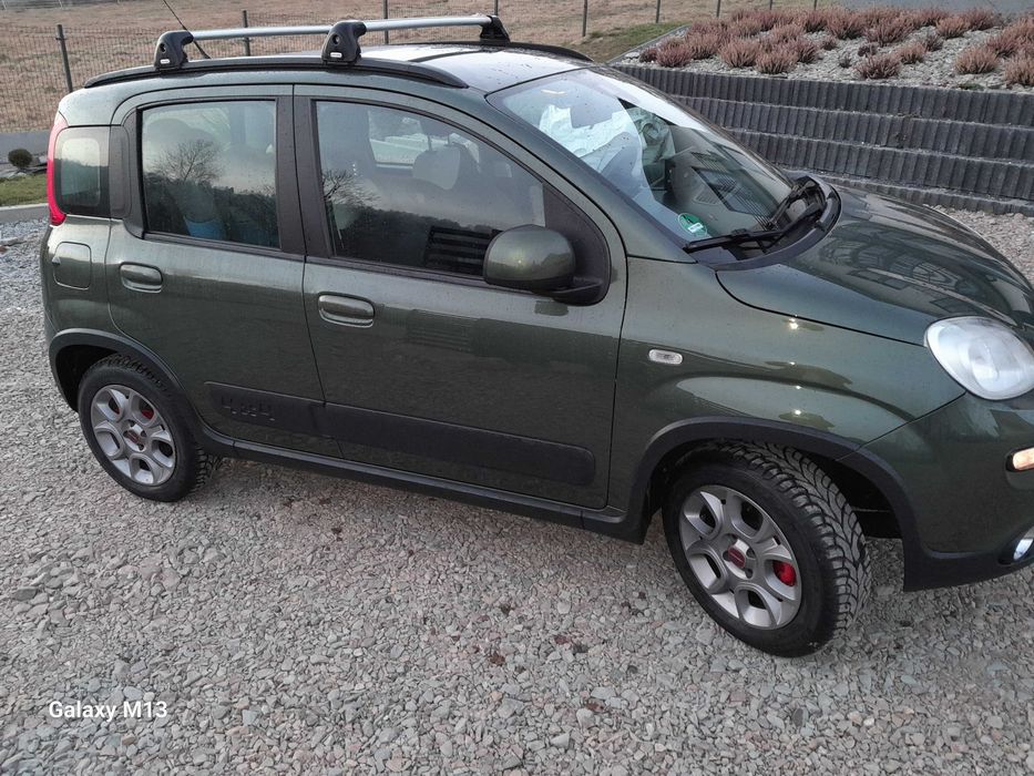 Fiat Panda 4x4, małe auto z napędem 4x4, panda terenówka,