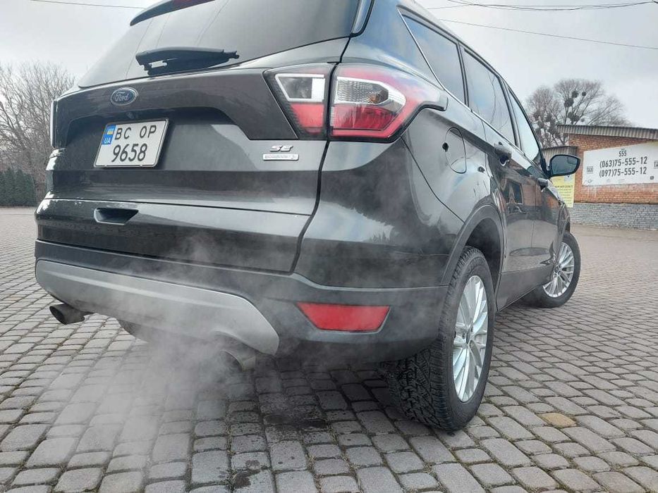 Форд Ескейп 2016 1,5